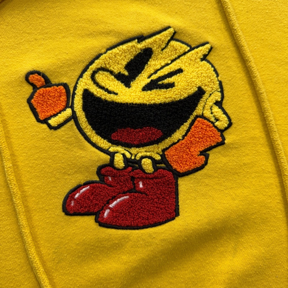 Pac-Man Hoodie Mens 3XL Yellow Patch Pullover Retro Gaming Bandai Namco - Picture 2 of 7